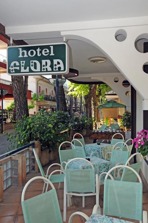 בלריה-איגאה מרינה Hotel Flora מראה חיצוני תמונה
